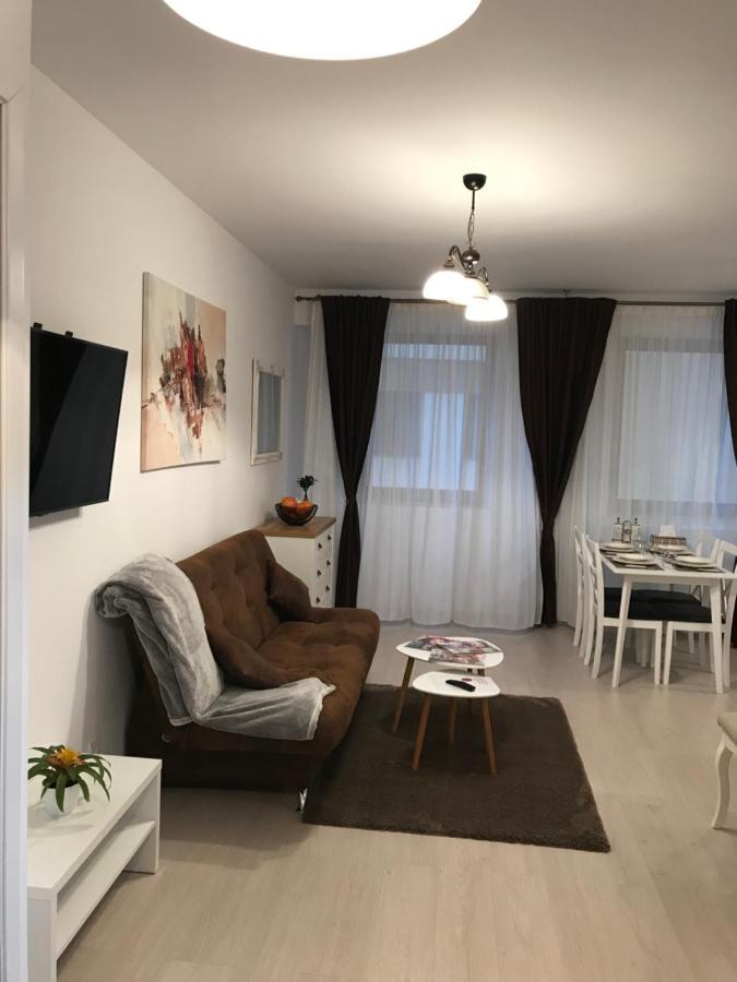 White Season Residence Brasov Ngoại thất bức ảnh