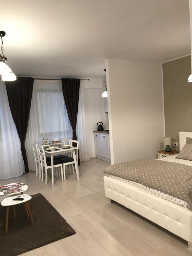White Season Residence Brasov Ngoại thất bức ảnh