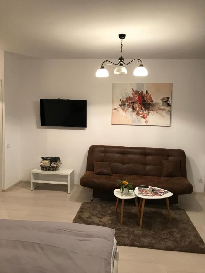 White Season Residence Brasov Ngoại thất bức ảnh