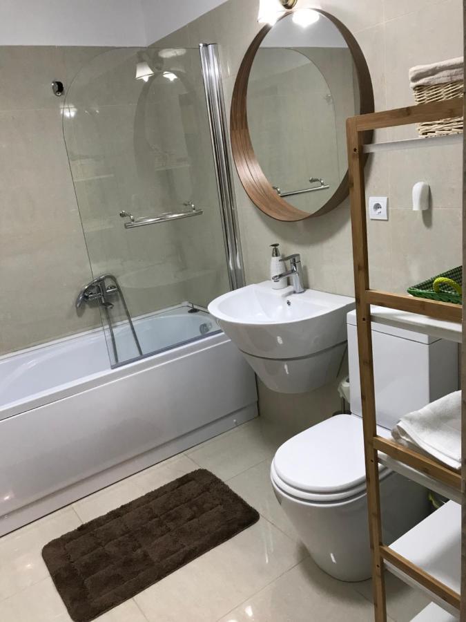 White Season Residence Brasov Ngoại thất bức ảnh